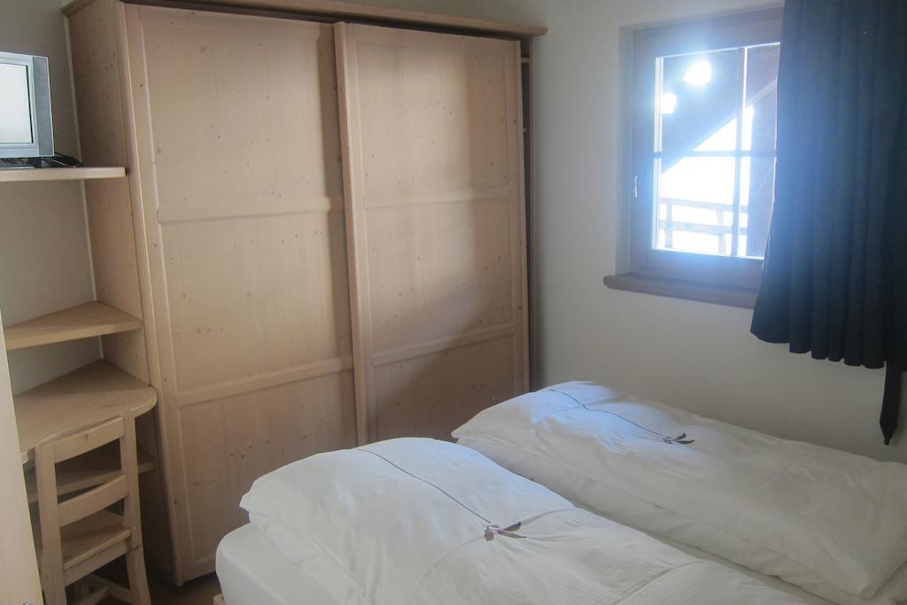 Chalet Rin Da Pemont Livigno Rum bild
